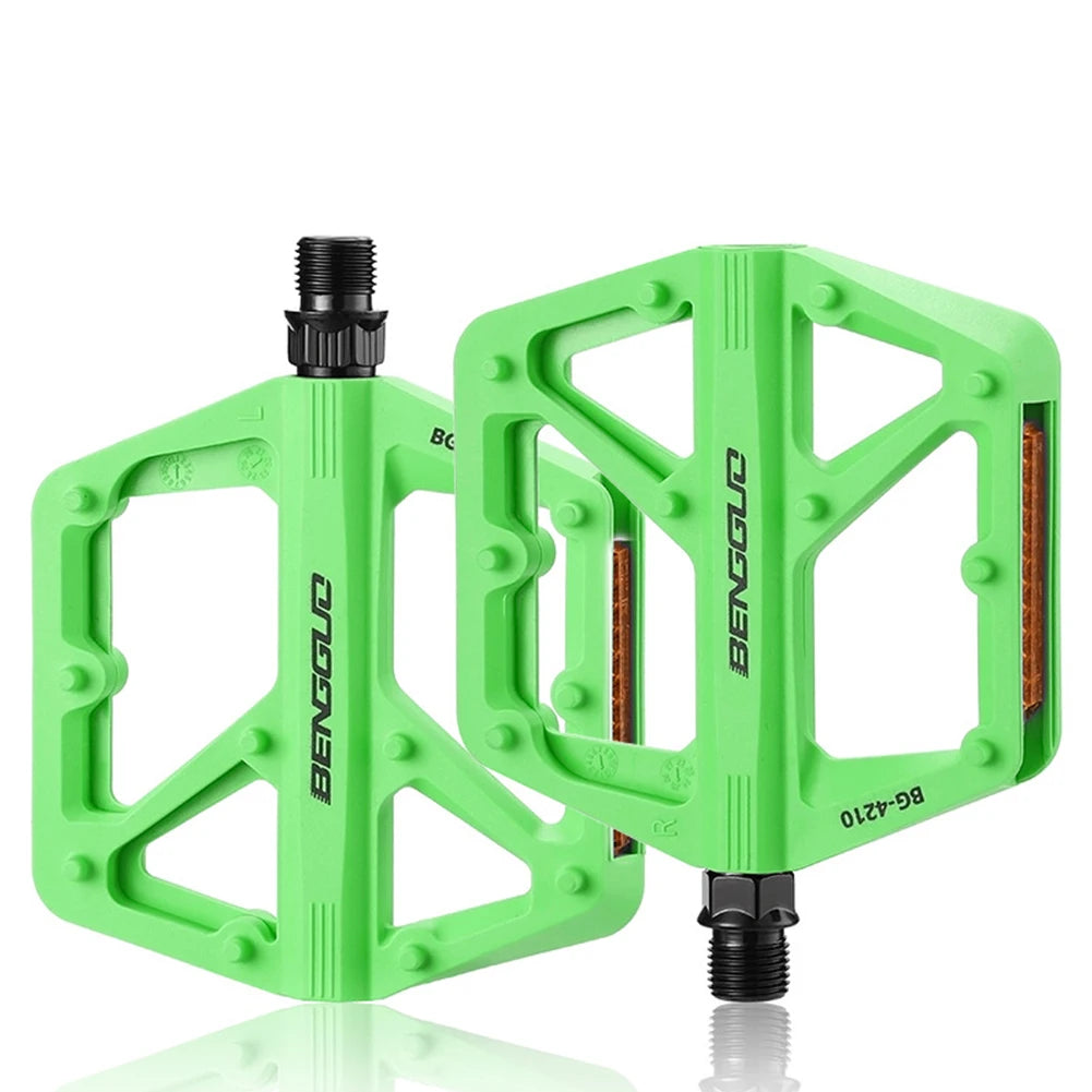 Nylon Bicycle Pedals With Reflector Dual DU Bearing