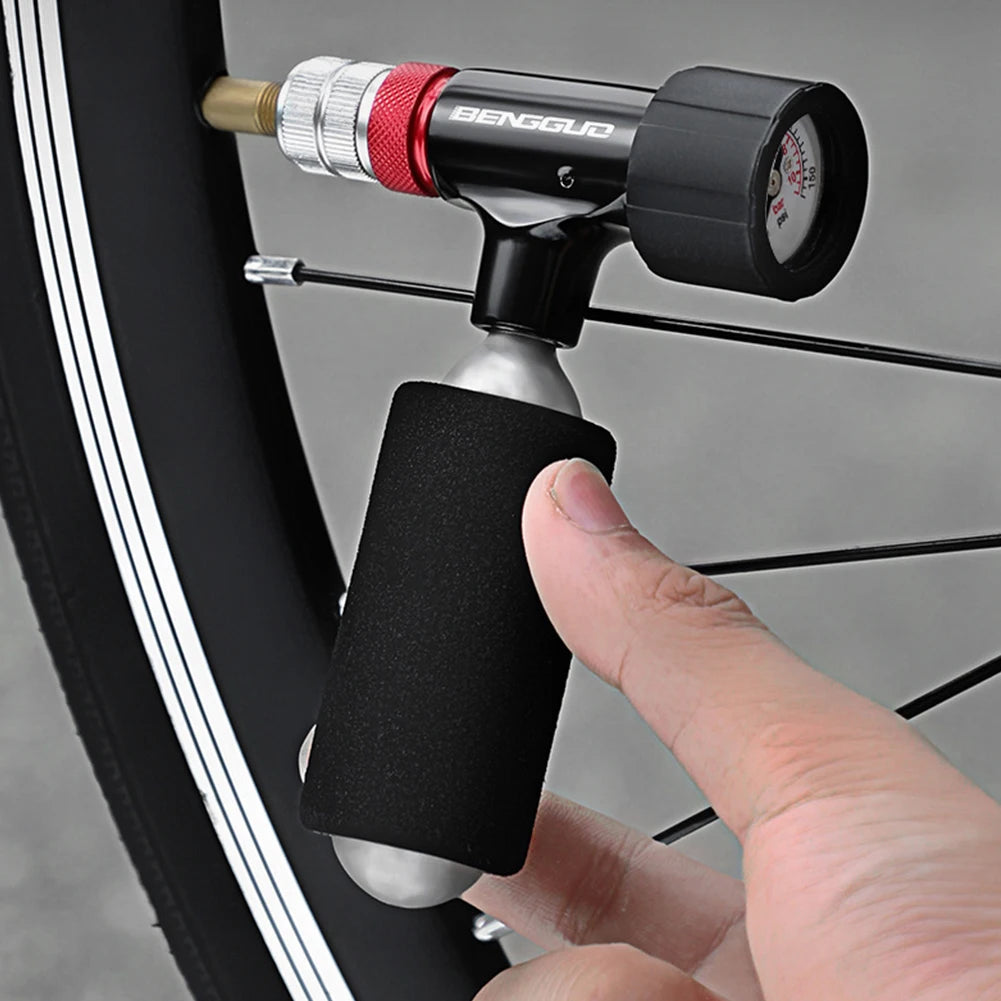 Hign Concerned Chemical CO2 Bicycle Pump With Sponge Cover