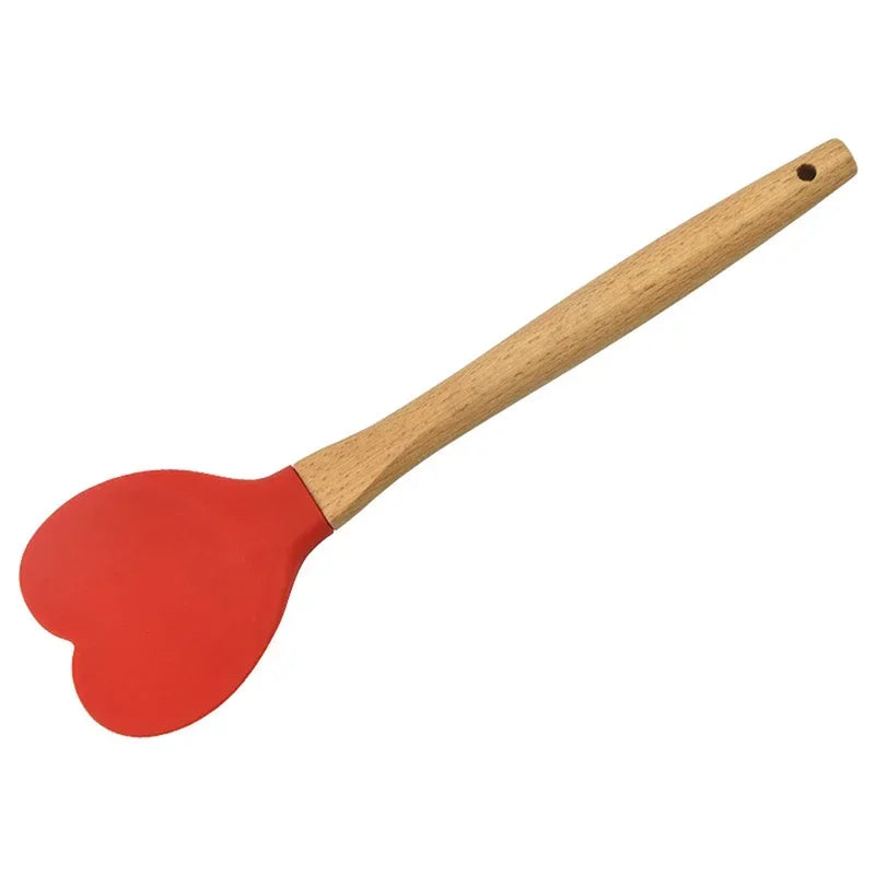Hign-concerned Heart Shaped Silicone Spatula Set For Baking