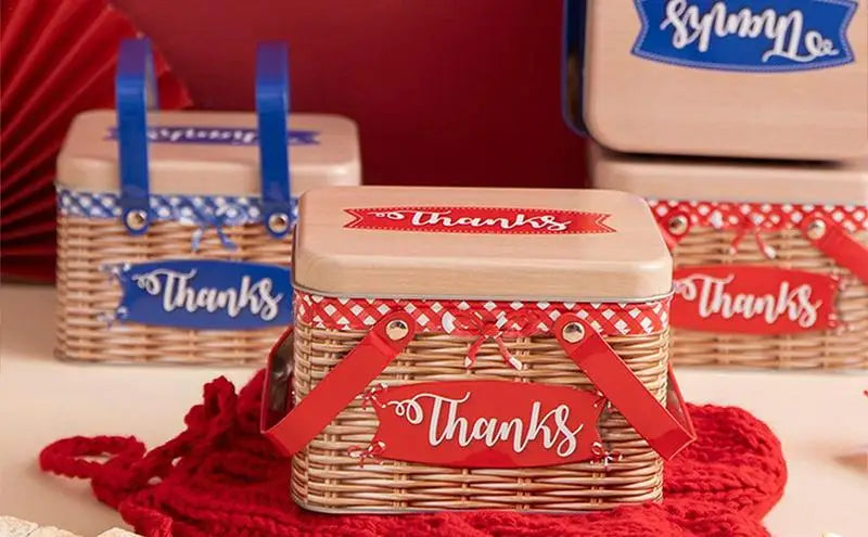 Candy Cookie Storage Box Large capacity portable baking snack storage tin box Eco-friendly creative candy collection souvenir