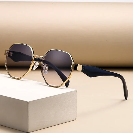 Retro Round Frame Large Frame Sunglasses New Women Sun Glasses Holiday Man Outdoor Camping Cycling Fishing Fashioneble Sunnies